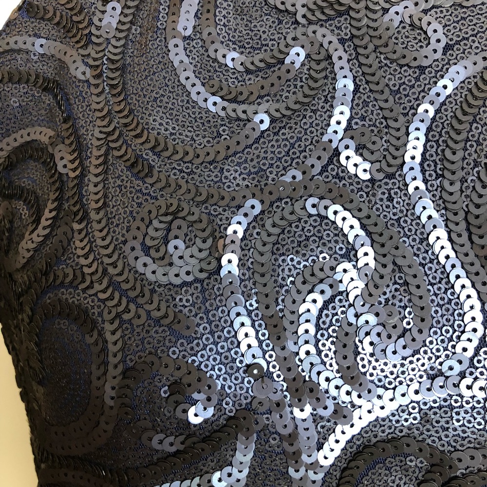 Francesca’s Dress - Picture 3 of 6